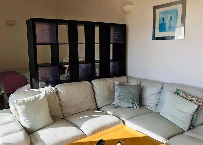 Great Couples Accommodation With Beautiful Sea View